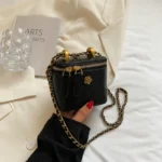 Mini sac à lain fashion avec chaine élégante noir