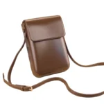 Sac à main bandoulière format spartphoe avec rabat marron