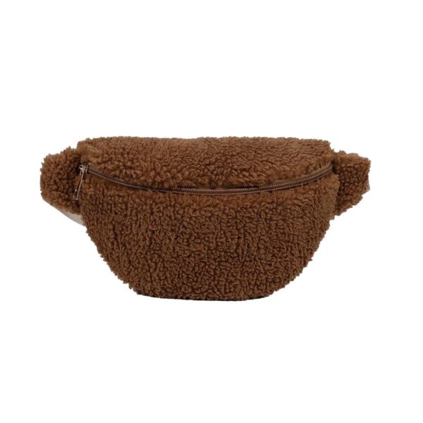 Sac à main banane doux effet peluche sur fond blanc