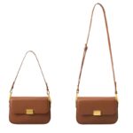 Sac à main camel chic en cuir souple vue des différents régages de la bandoulière