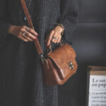 Sac à main vintage carré en simili cuir