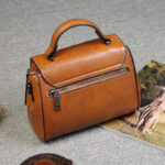 Sac à main vintage sophistiqué avec bandoulière