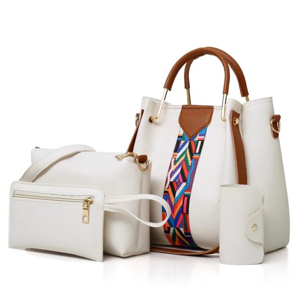 lot-quatre-sacs-main-style-decontracte-04 Lot de quatre sacs à main au style décontracté sur fond blanc