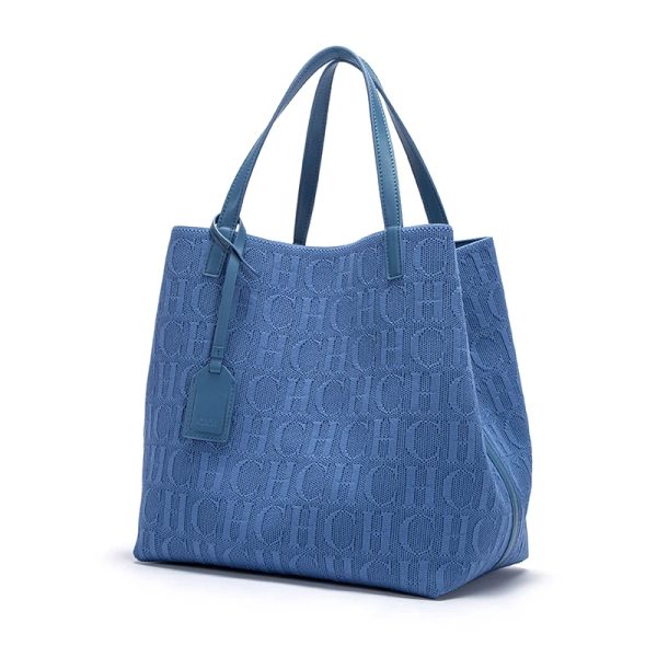 sac-main-elegant-design-luxueux-03 Sac à main élégant au design luxueux bleu