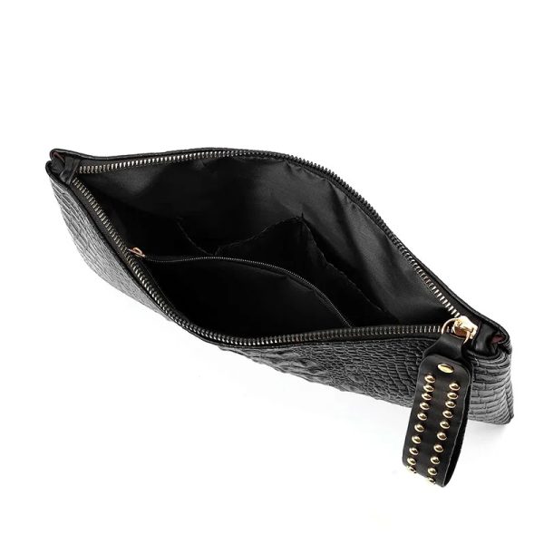 sac-main-pochette-raffine-effet-peau-crocodile-03 Sac à main pochette raffiné avec effet de peau de crocodile