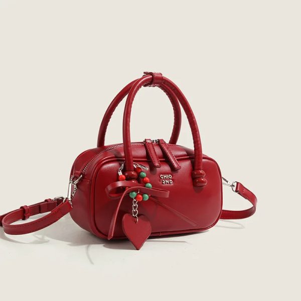 sac-main-rouge-chic-tendance-02 Sac à main rouge chic et tendance